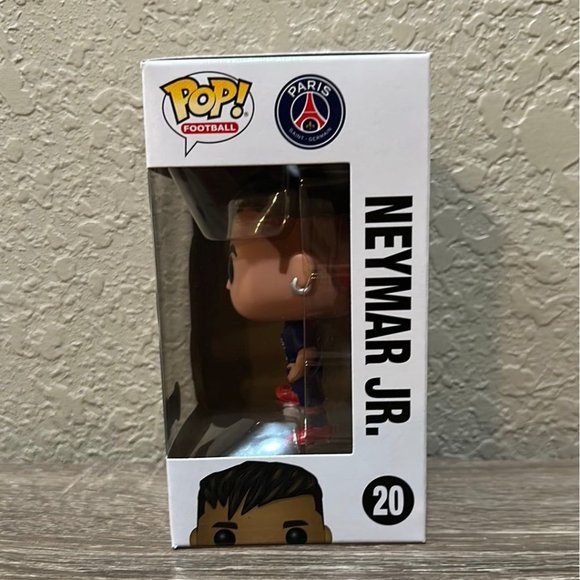 Funko POP! Football Soccer Neymar Jr Paris Saint Germain Figure #20! - Picture 3 of 7